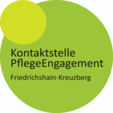 telle PflegeEngagement Friedrichshain-Kreuzberg: großer grüner Kreis mit Schriftzug im Kreis und kleiner hellgrüner Kreis am linken oberen Rand